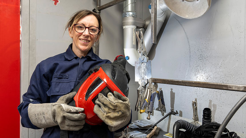 Thatcham Research aluminium welding certification student